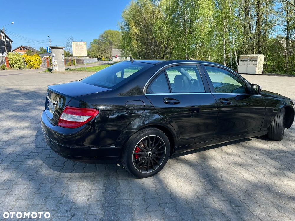 Mercedes-Benz Klasa C 200 CDI DPF Elegance - 6