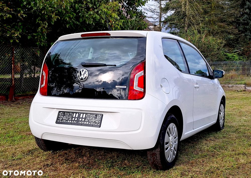 Volkswagen up! (BlueMotion Technology) move - 6