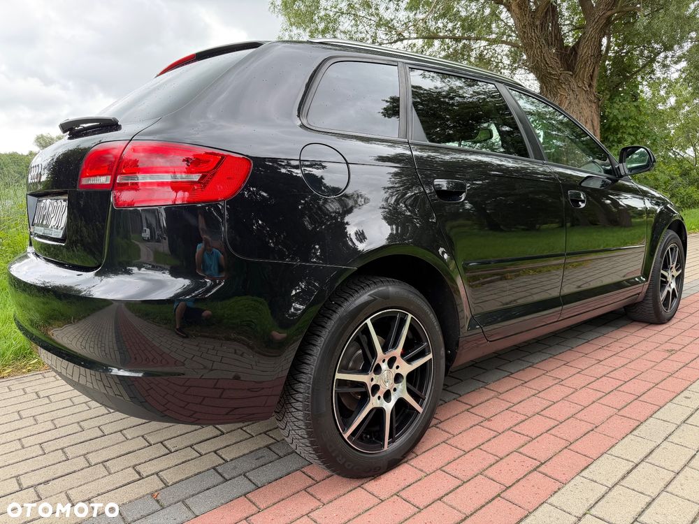 Audi A3 Sportback 1.6 Ambition - 3