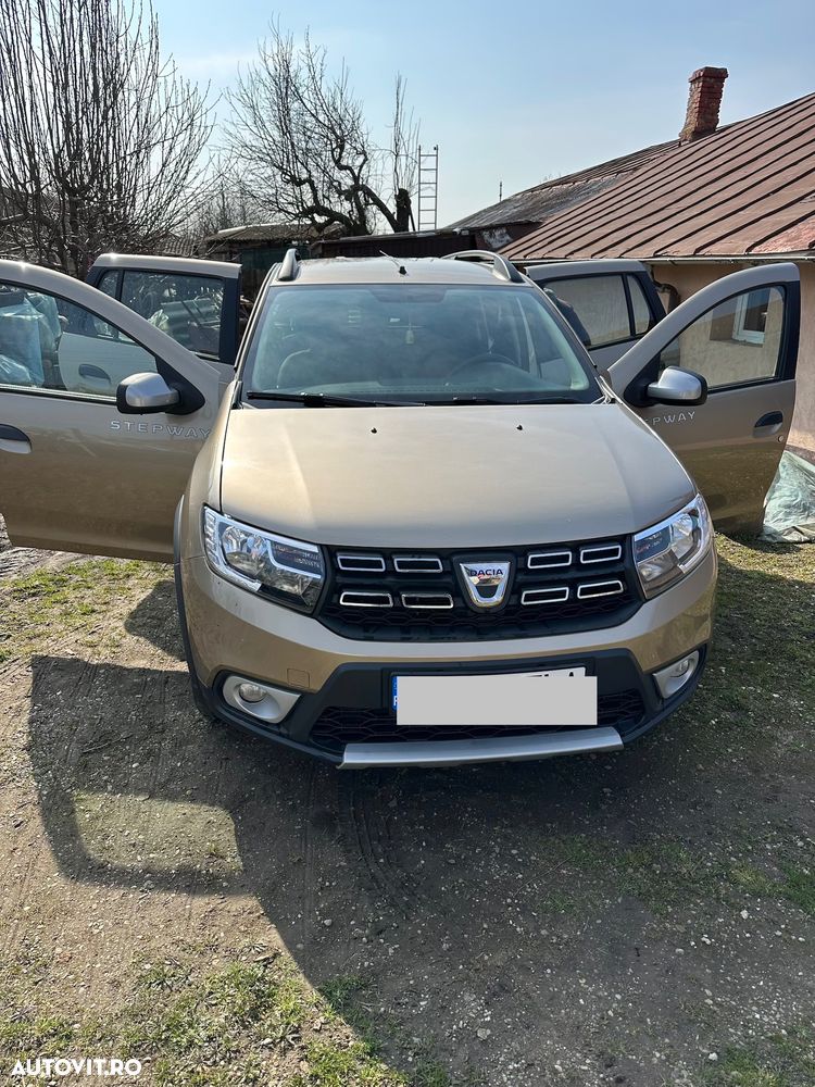 Dacia Logan Stepway 0.9 TCe - 1