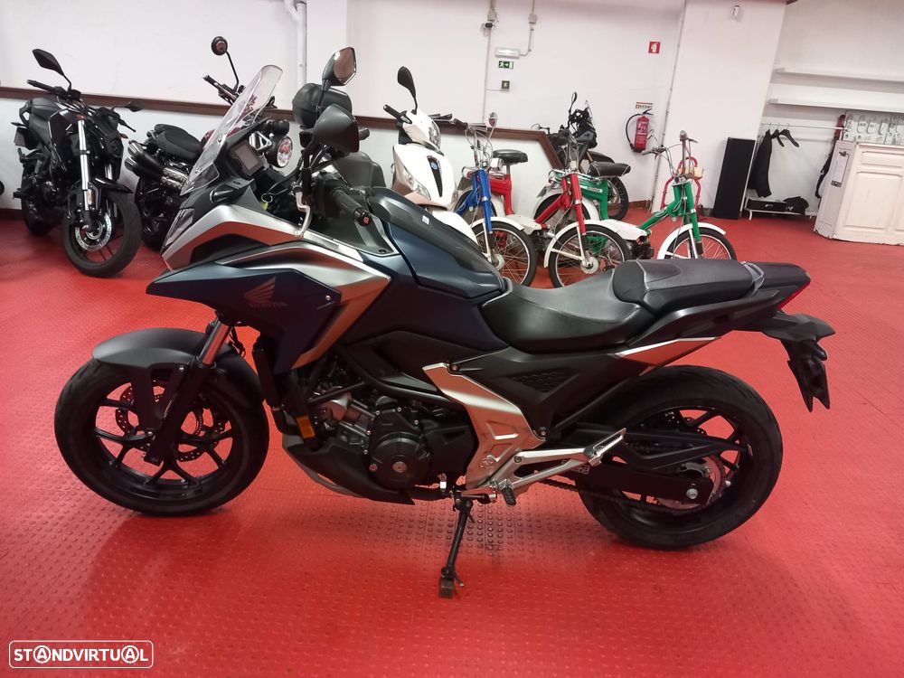 Honda NC750X 2023 - 2