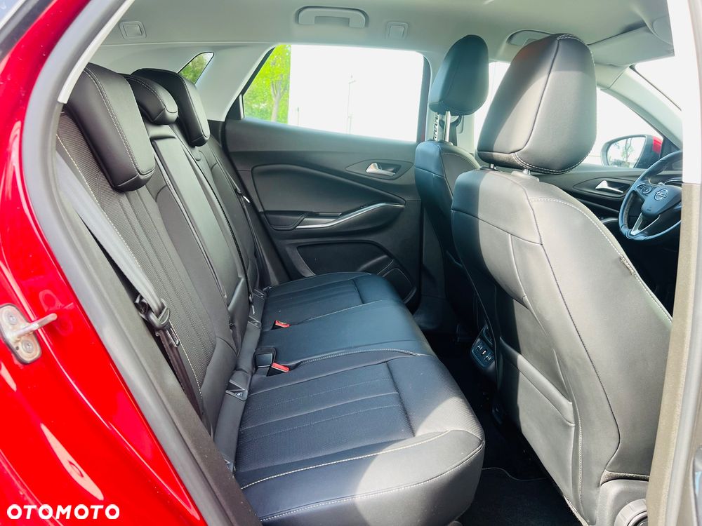 Opel Grandland X 1.2 Start/Stop Business INNOVATION - 38
