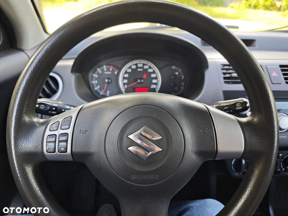 Suzuki Swift 1.5 GS - 21