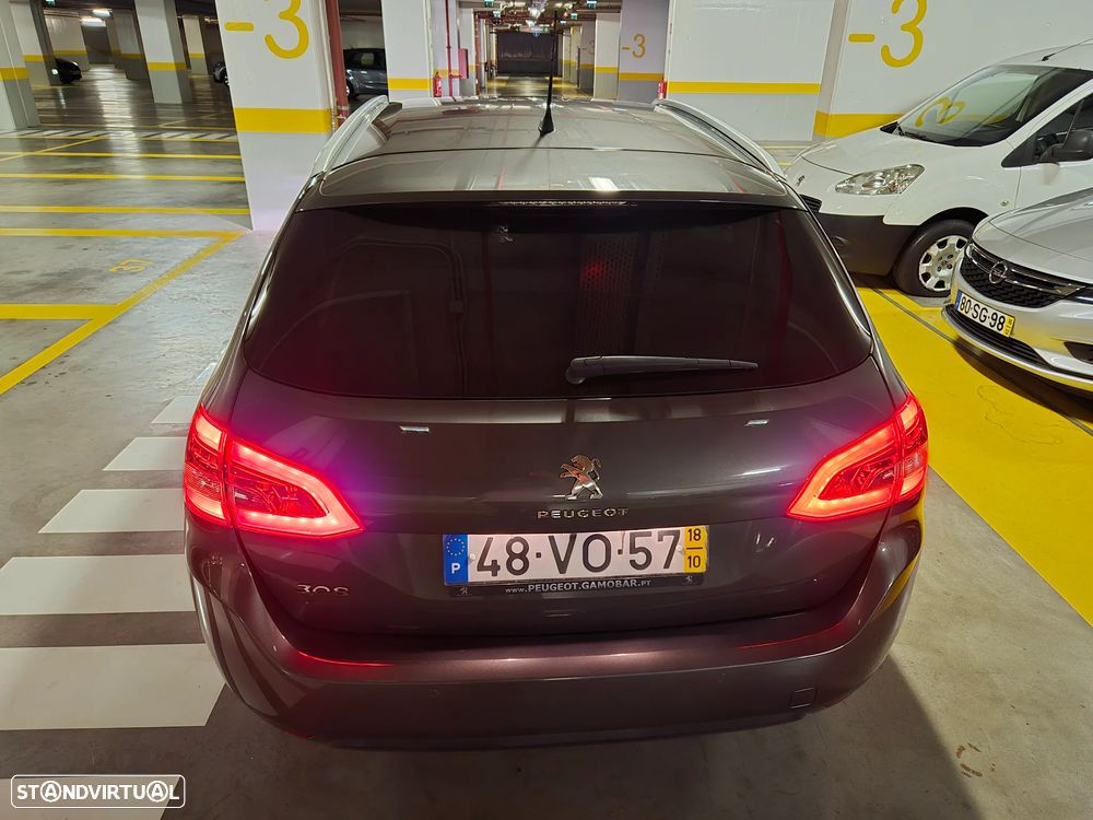 Peugeot 308 SW 1.5 BlueHDi Style - 10