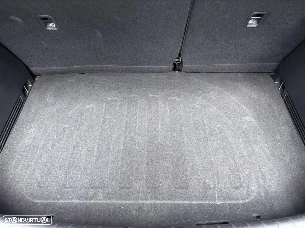 Kia Rio 1.2 CVVT Urban - 28