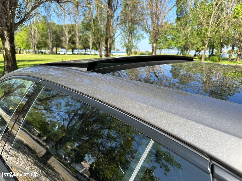 Porsche Panamera Sport Turismo 4 E-Hybrid - 11