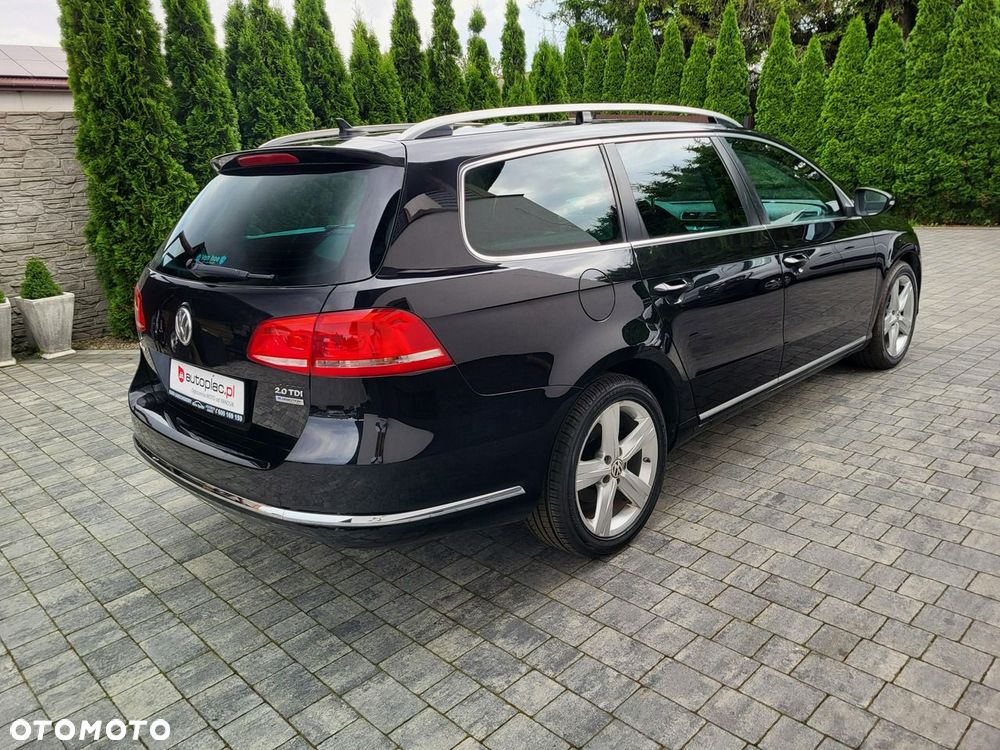 Volkswagen Passat - 20