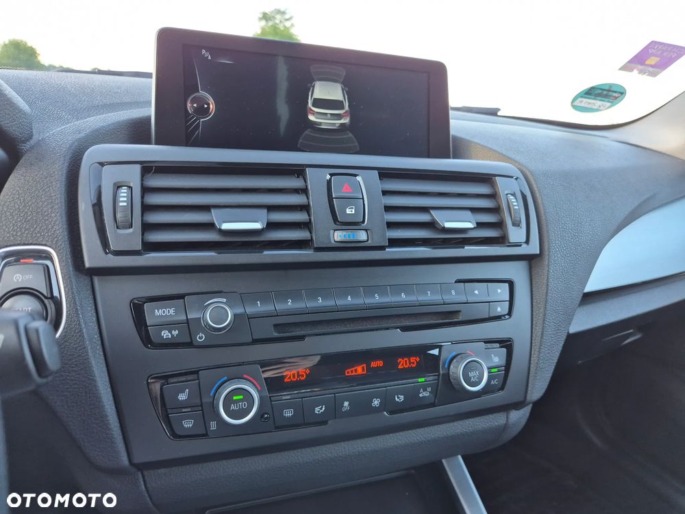 BMW Seria 1 118d - 22