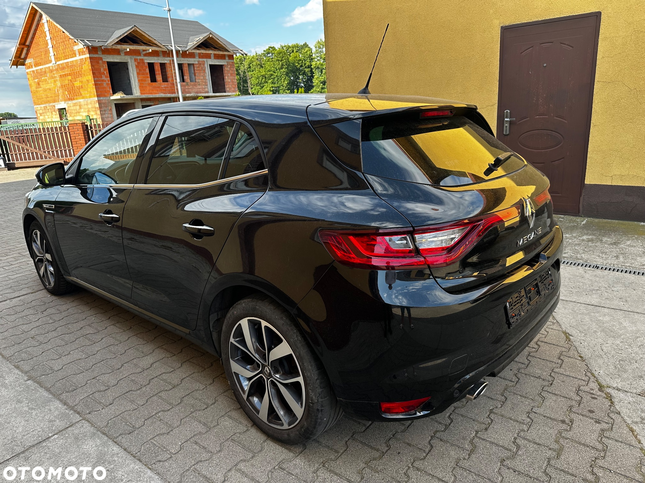 Renault Megane ENERGY dCi 130 BOSE EDITION - 3