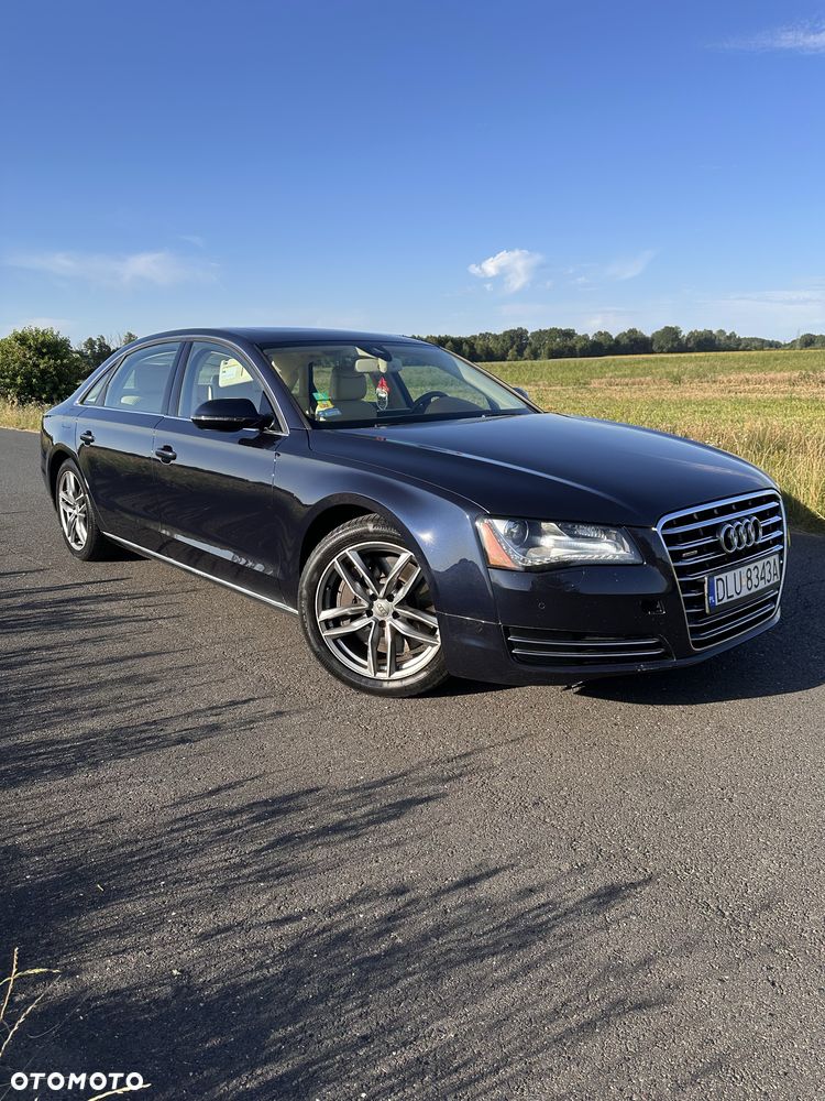Audi A8 - 1