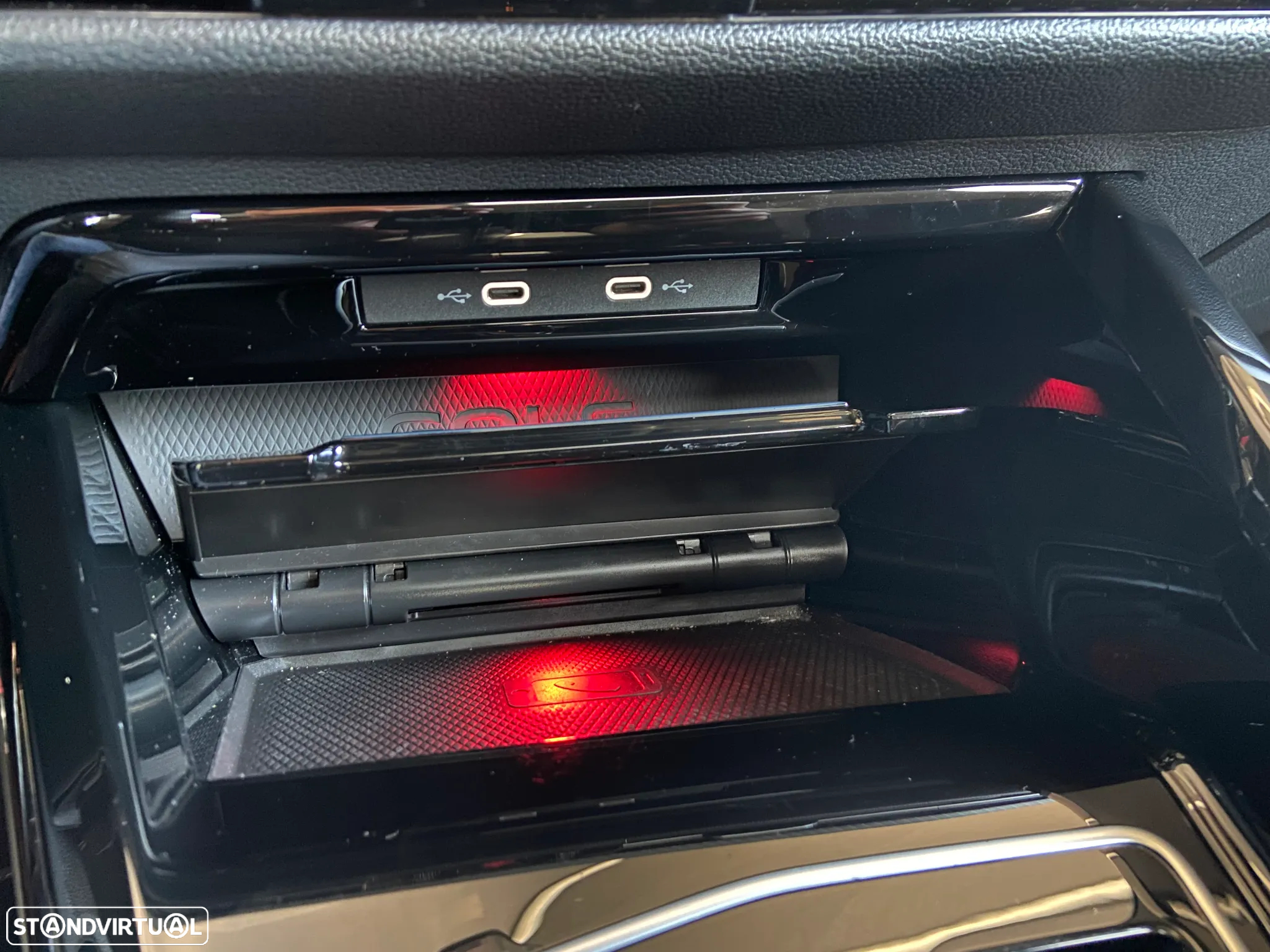 VW Golf 2.0 TSI OPF 4Motion DSG R Performance - 24