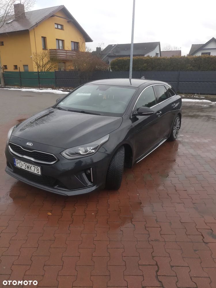 Kia ProCeed - 2