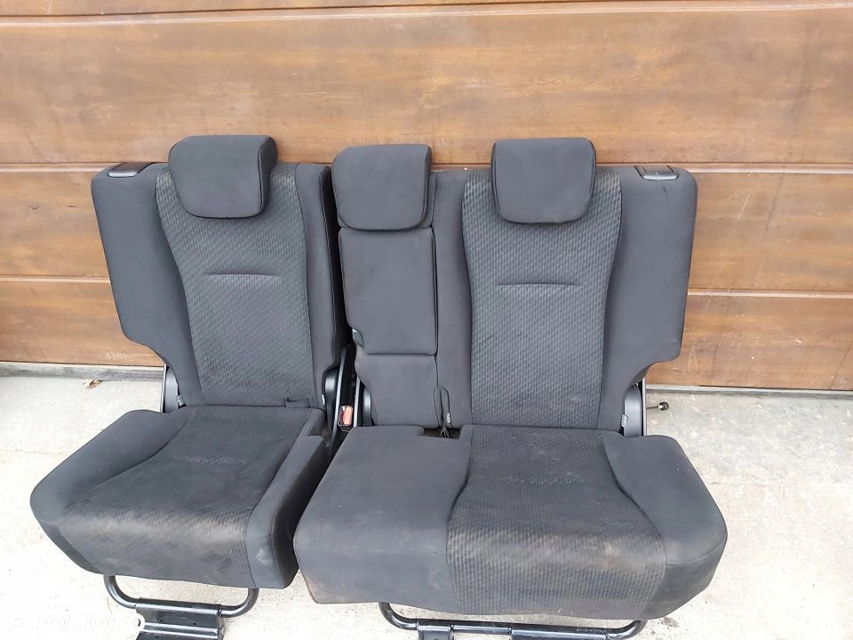 Toyota VERSO S kanapa tył pasy VAN przekładka - 3