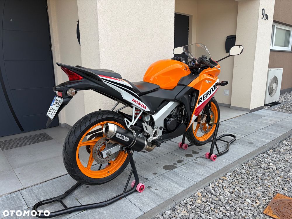Honda CBR - 3