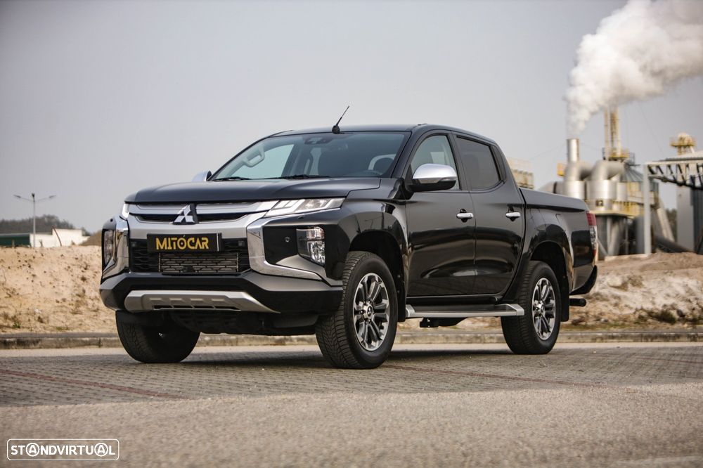 Mitsubishi L200 Pick Up 4x4 S&S Auto Cabine Dupla Select - 3