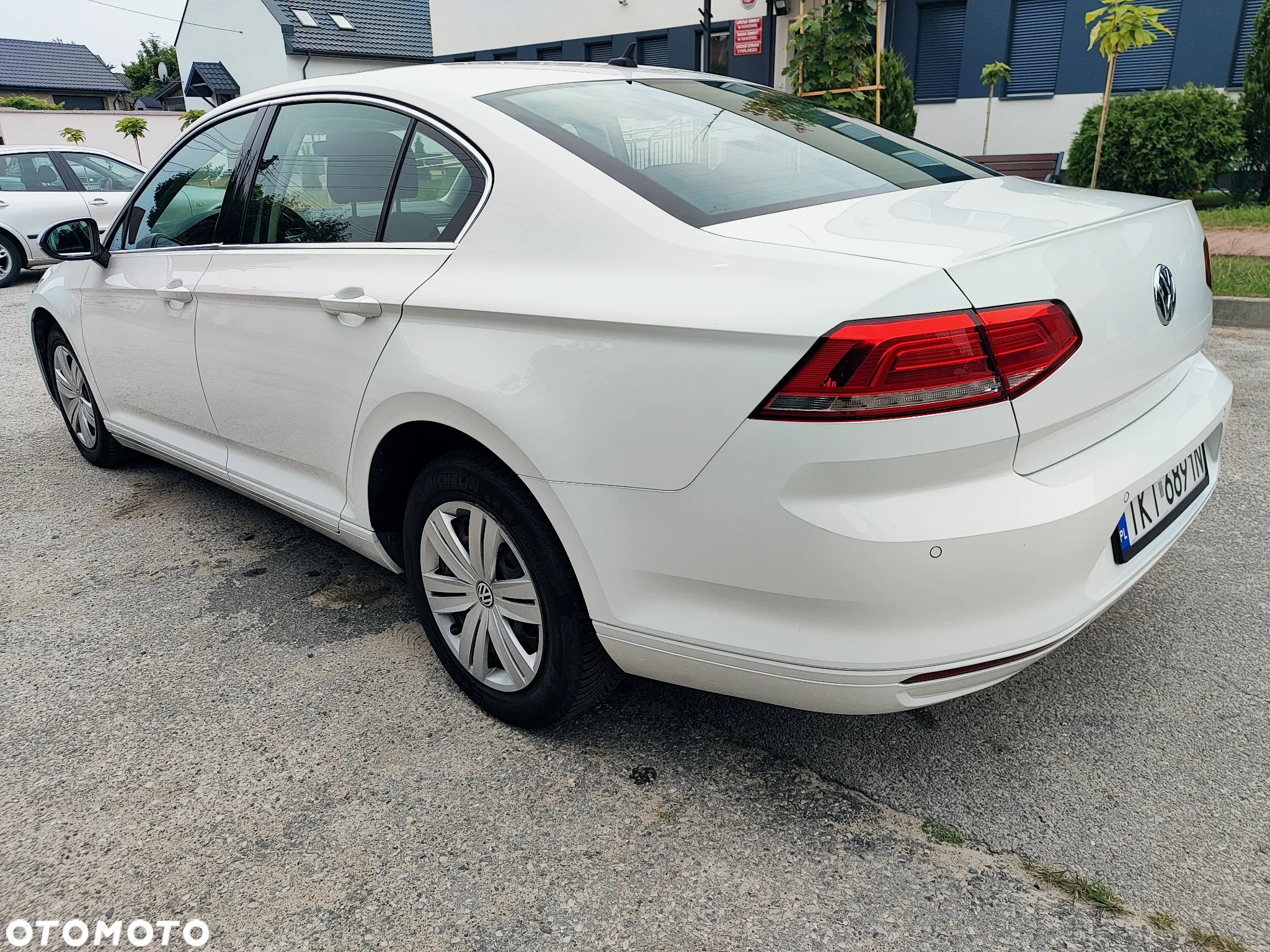 Volkswagen Passat 2.0 TDI BMT Comfortline DSG7 - 17