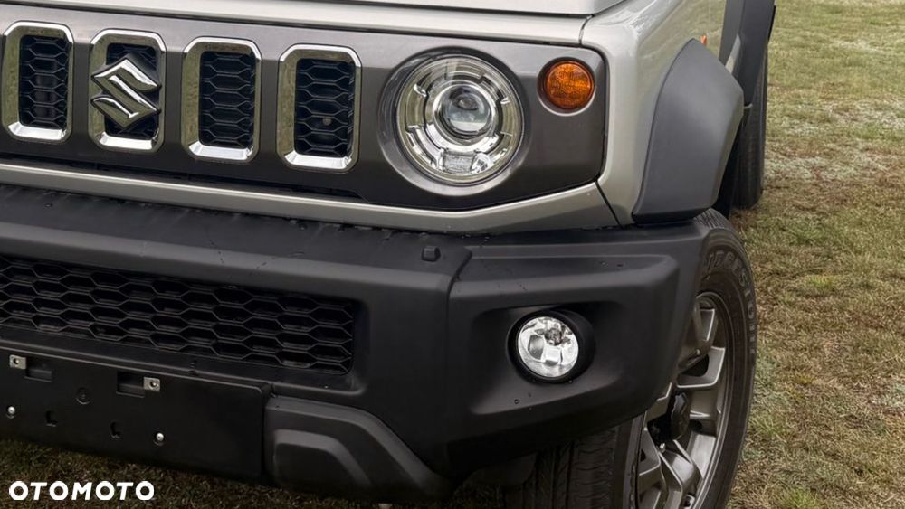 Suzuki Jimny - 31