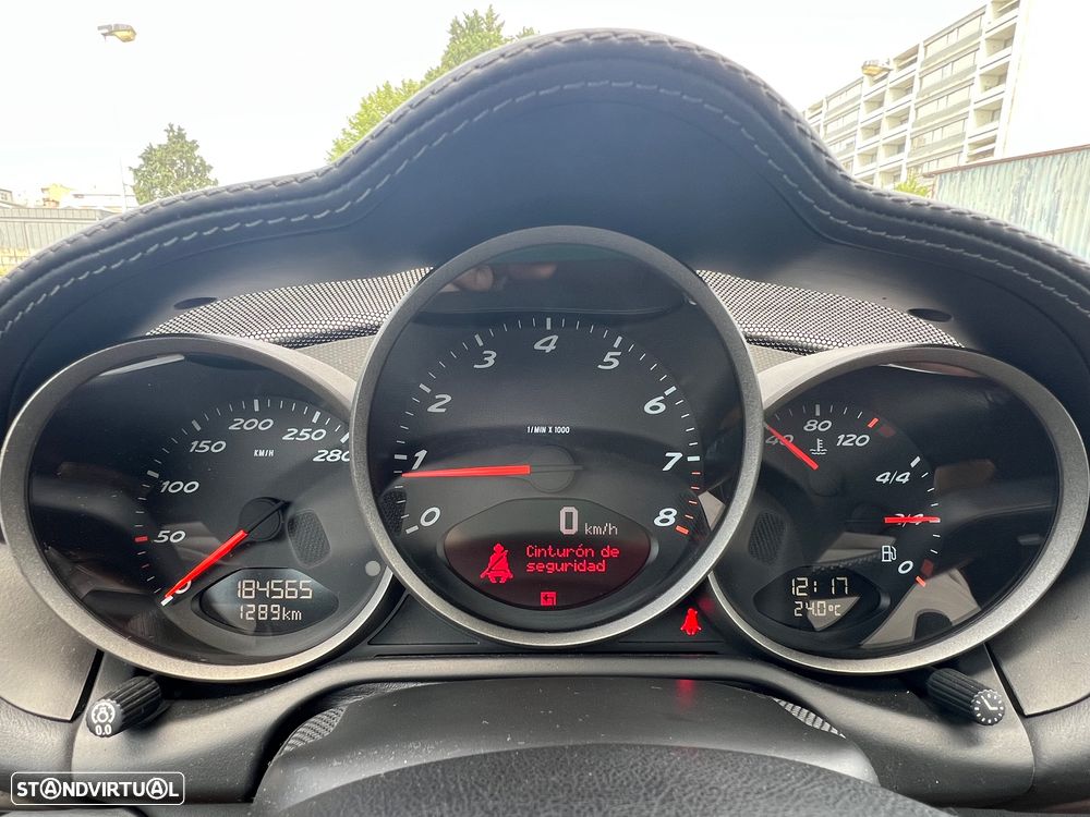 Porsche Boxster 2.7 M6 - 12