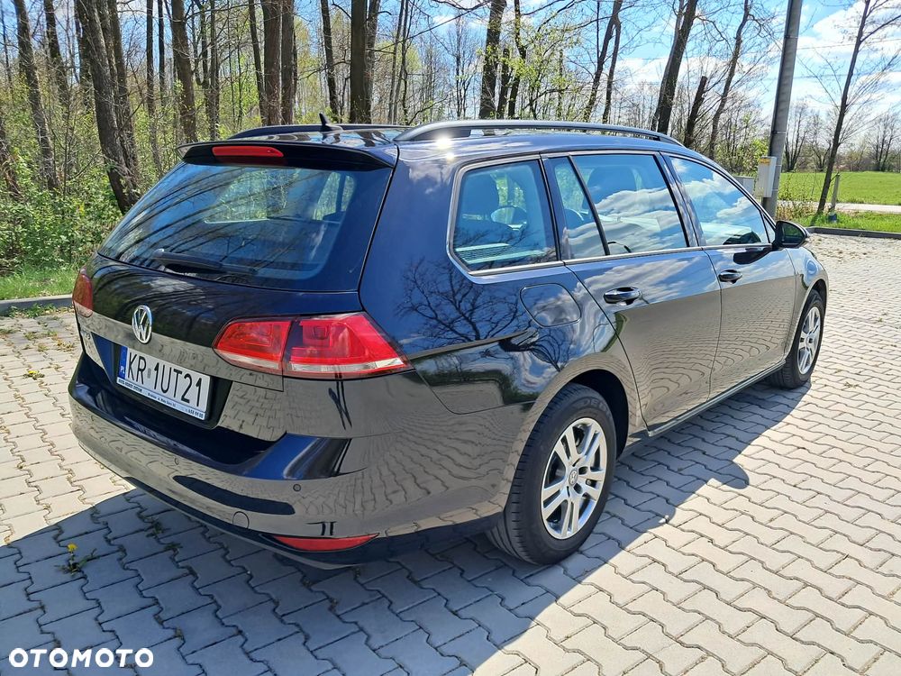 Volkswagen Golf 1.6 TDI BlueMotion Technology Comfortline - 3