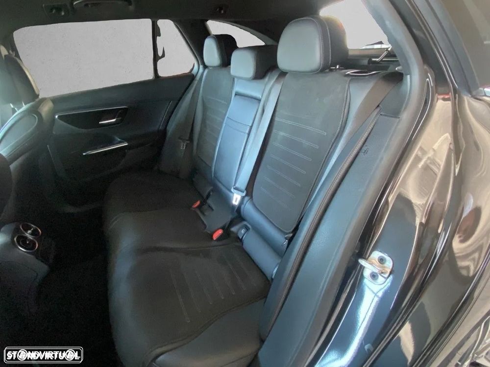 Mercedes-Benz C 300 d AMG Line - 12