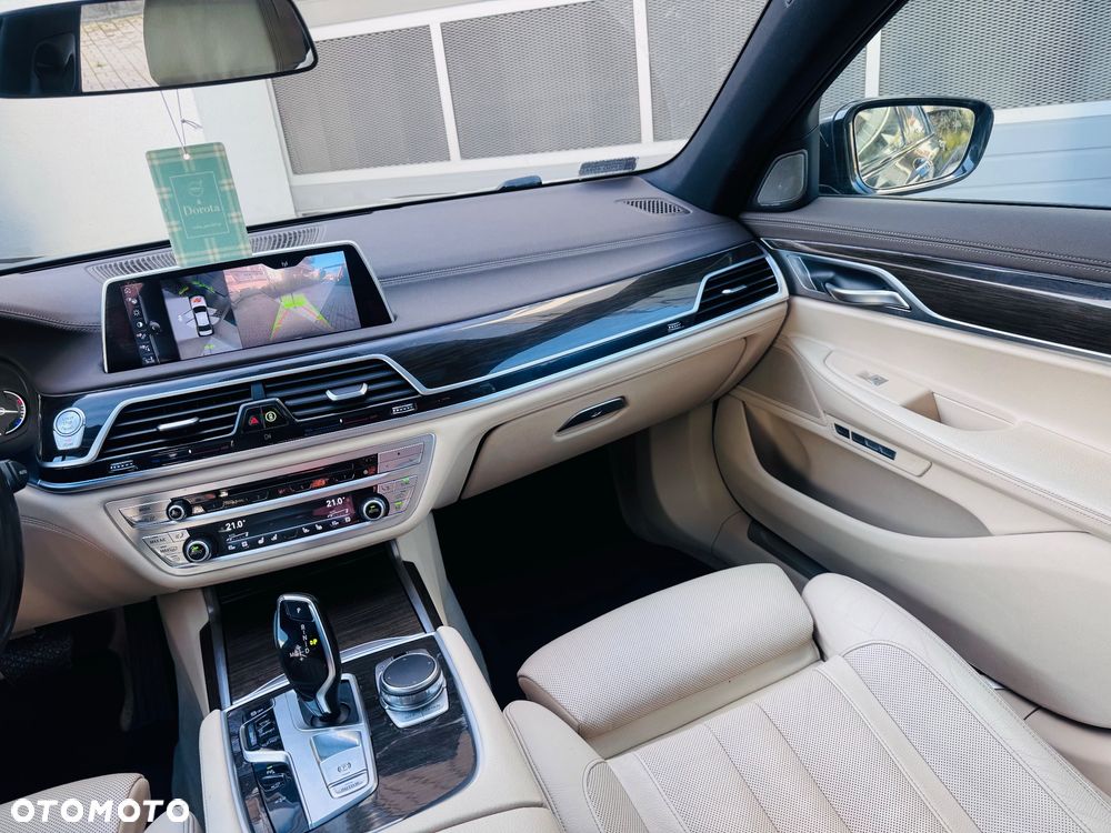 BMW Seria 7 730d - 22