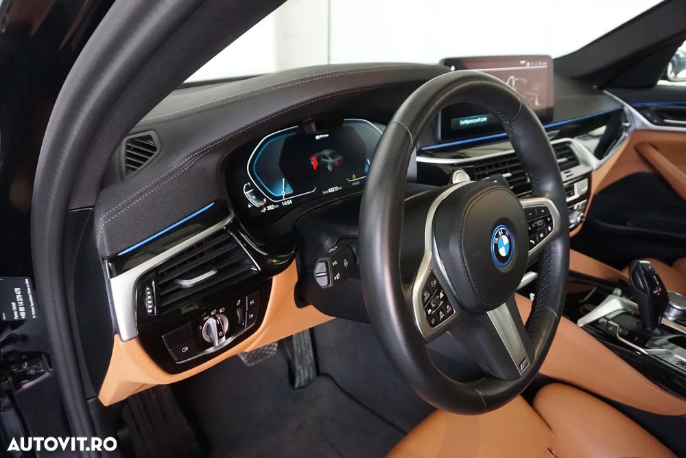BMW Seria 5 530e Aut. Luxury Line - 13
