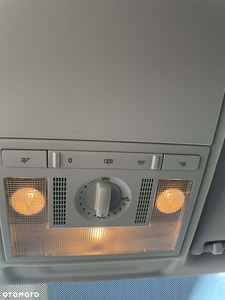 Volkswagen Polo 1.4 Tour - 10