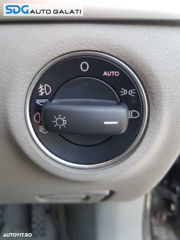 Bloc Lumini cu Proiectoare si Functia Auto Audi A8 D3 2002 - 2009 - 1