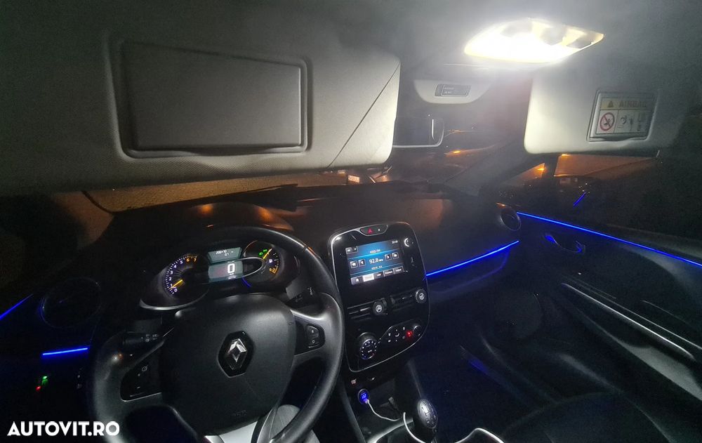 Renault Clio 1.2 16V Expression - 20