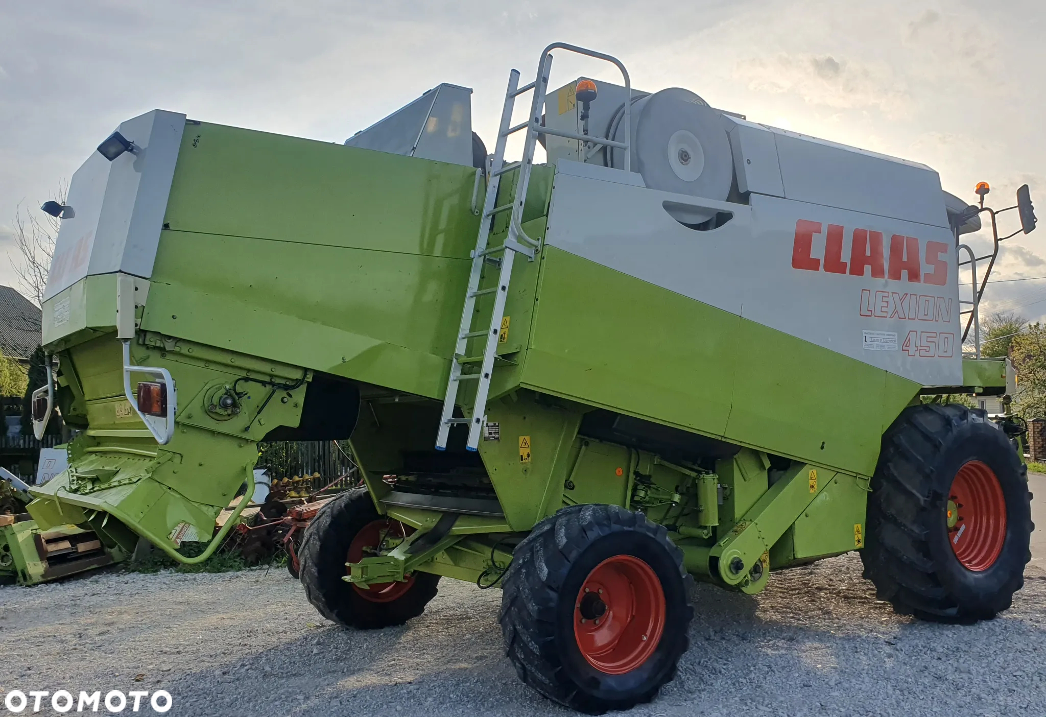 Claas Lexion 450 Mercedes - 12