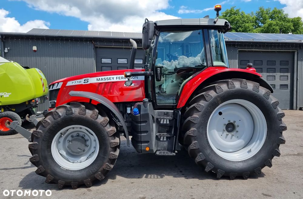 Massey Ferguson 7718 S - 25