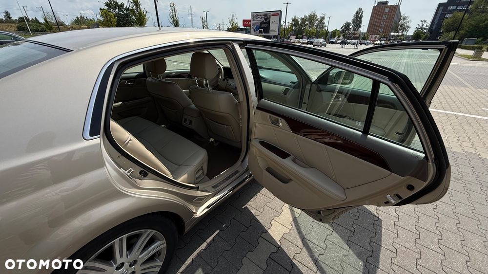 Toyota Avalon 3.5 Limited - 7