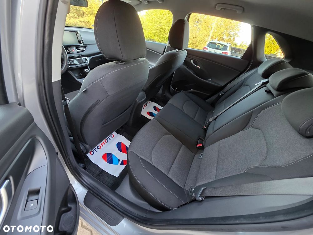 Hyundai i30 1.5 DPI Smart - 14