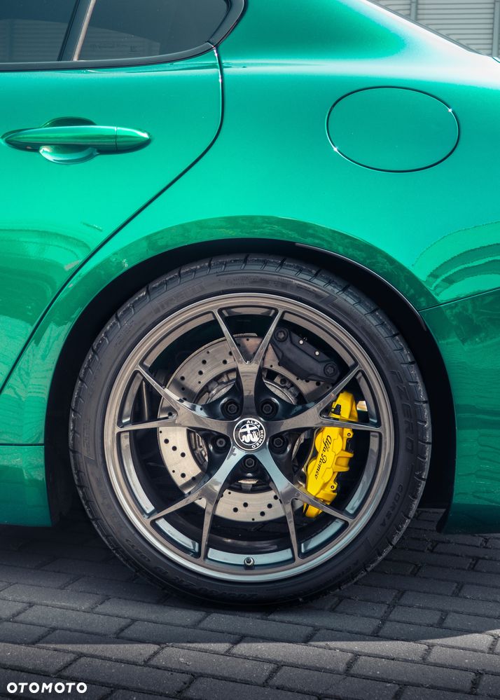 Alfa Romeo Giulia 2.9 Bi Turbo V6 Quadrifoglio - 4