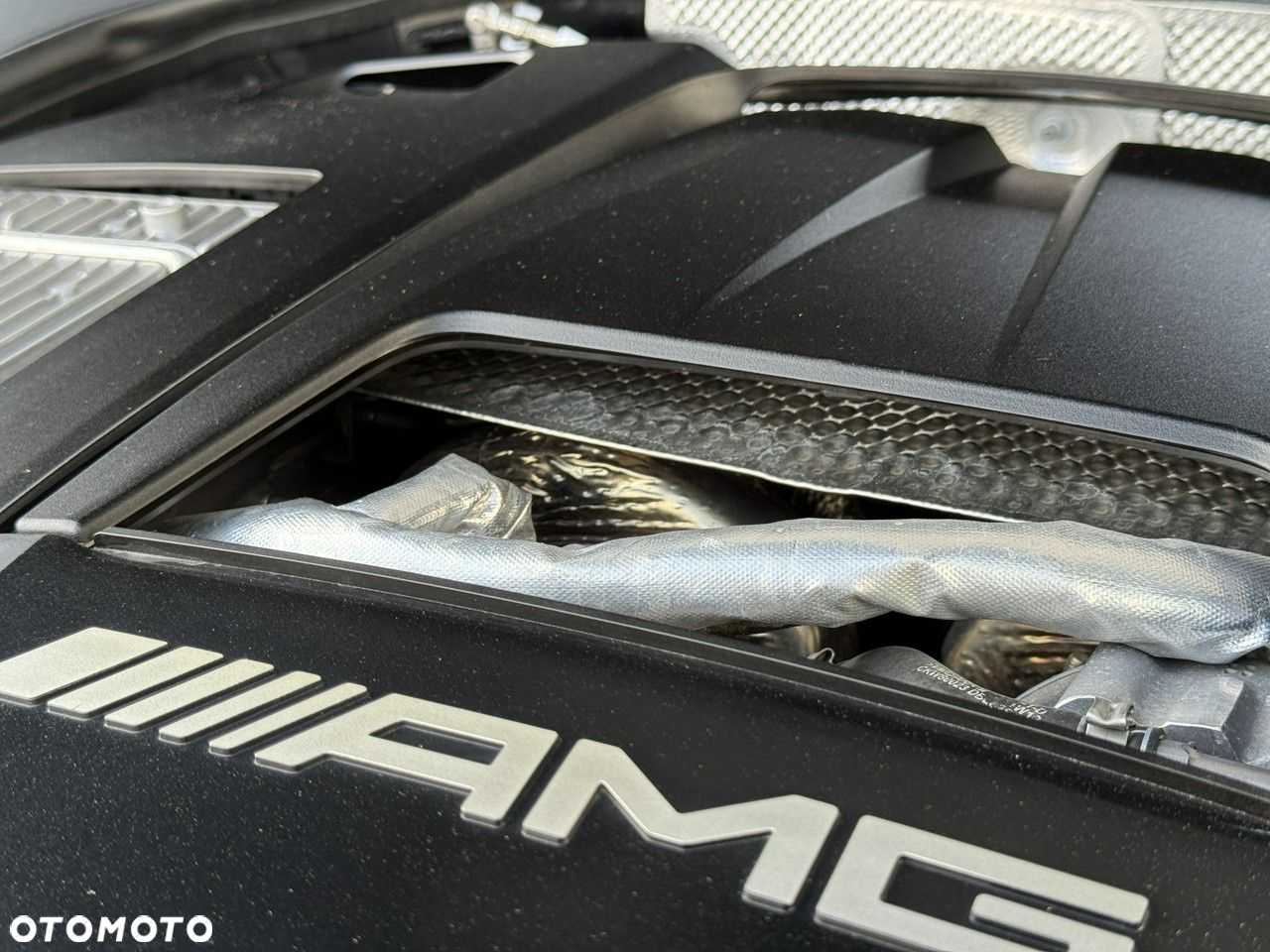 Mercedes-Benz Klasa E AMG 63 4Matic AMG Speedshift 9G-MCT - 39