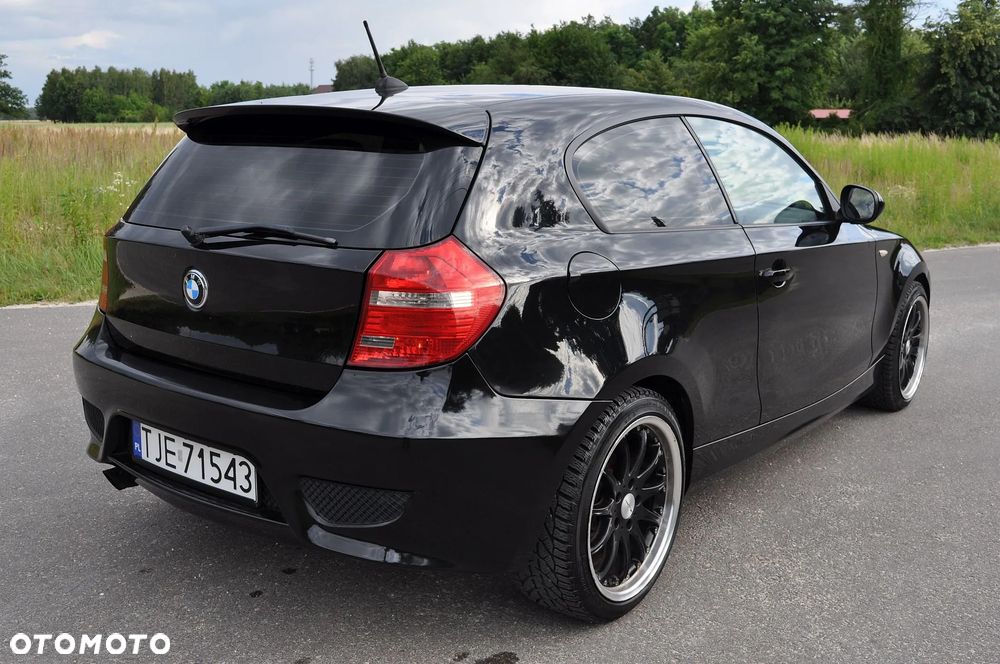 BMW Seria 1 116i - 6