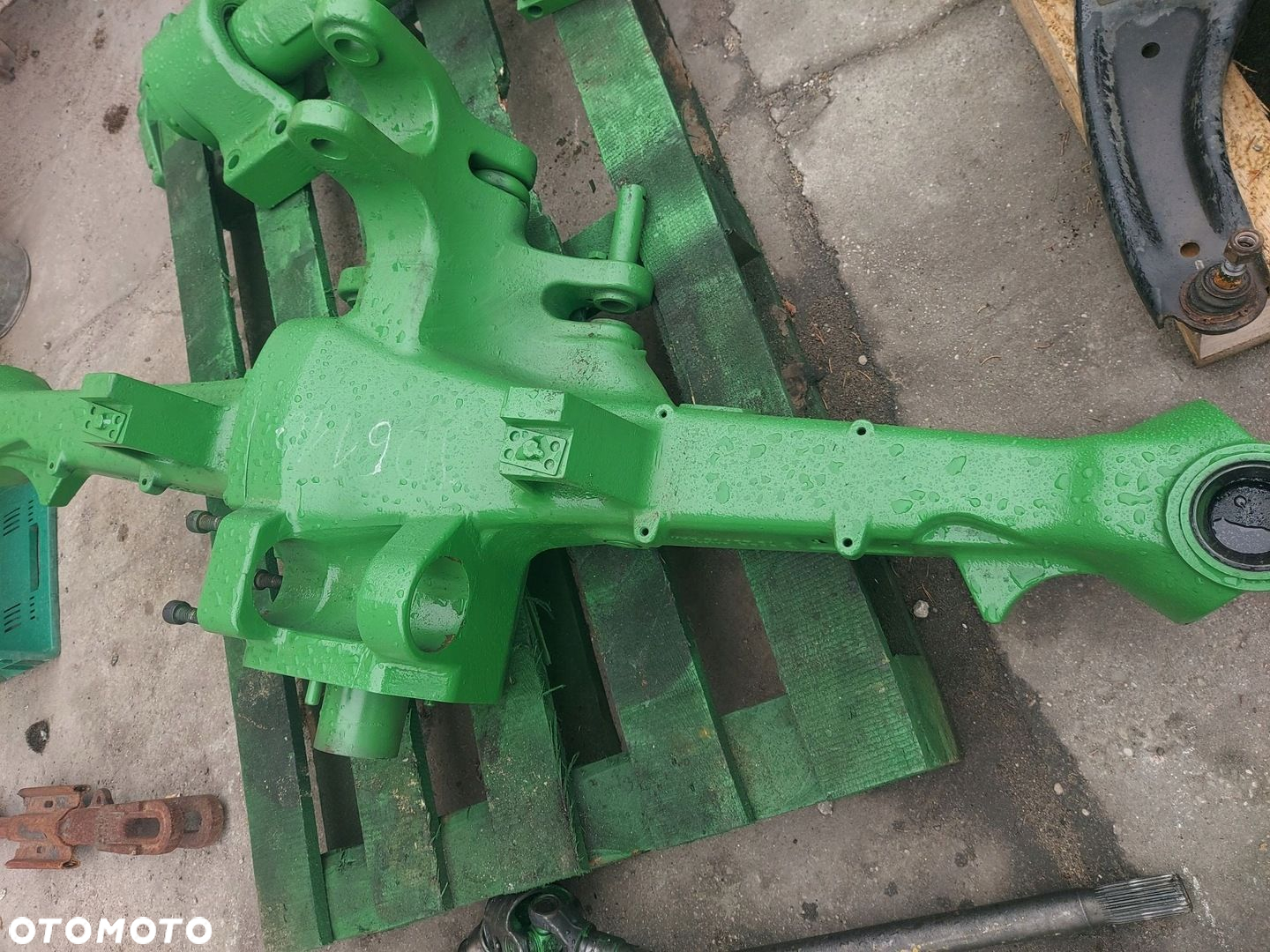 MOST PRZEDNI OBUDOWA OŚ PRZEDNIA L AL225162 P AL209972 JOHN DEERE 6110R - 2