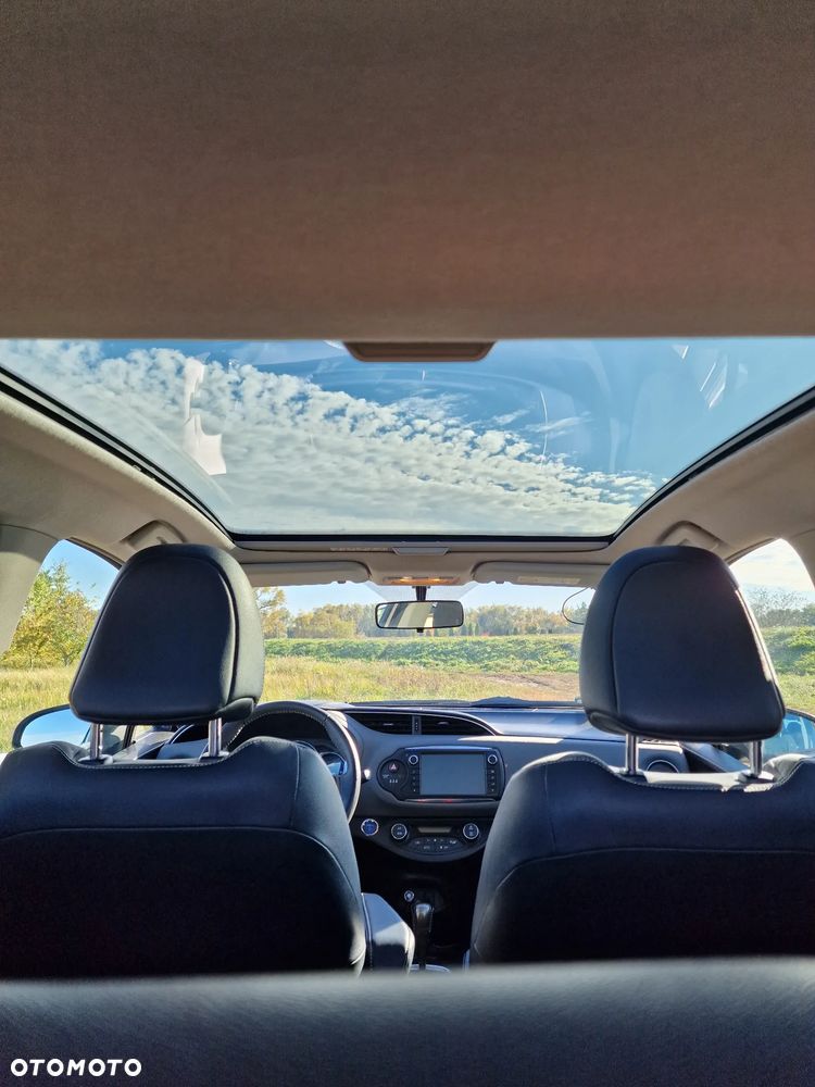 Toyota Yaris 2014 photo 4