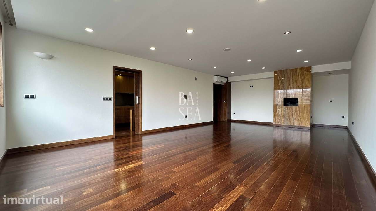 Apartamento T3 com 2 suítes em Lamaçães Braga - Grande imagem: 2/42
