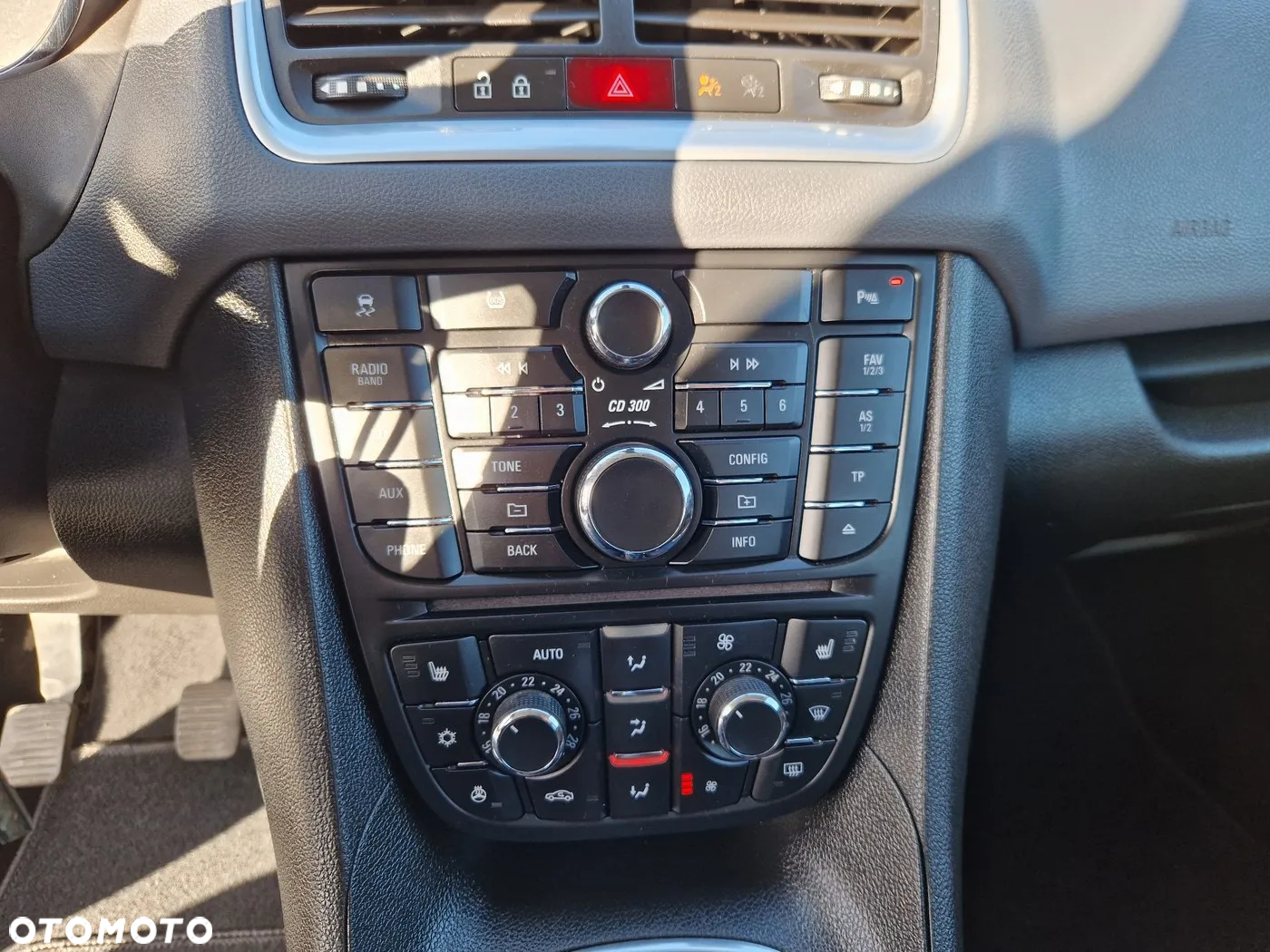 Opel Meriva 1.4 T Cosmo - 25