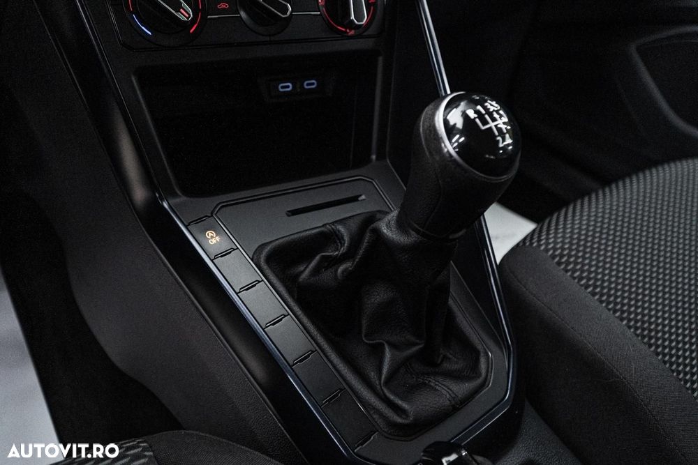 Volkswagen Polo 1.0 Comfortline - 15