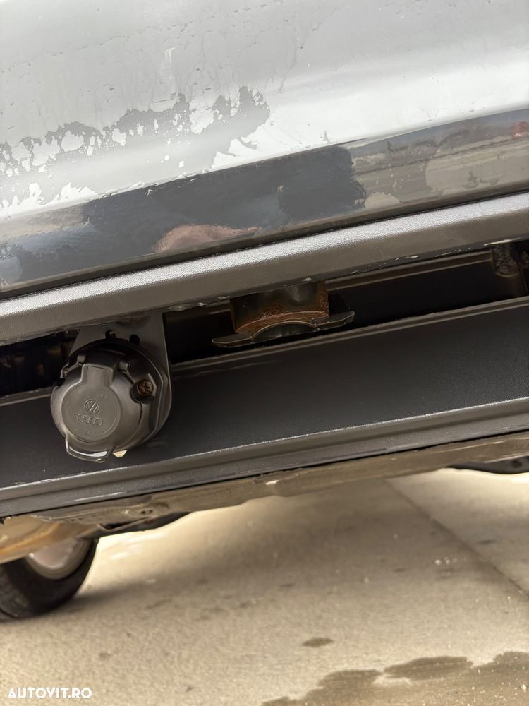 Volkswagen Golf 2.0 TDI (BlueMotion Technology) Comfortline - 34