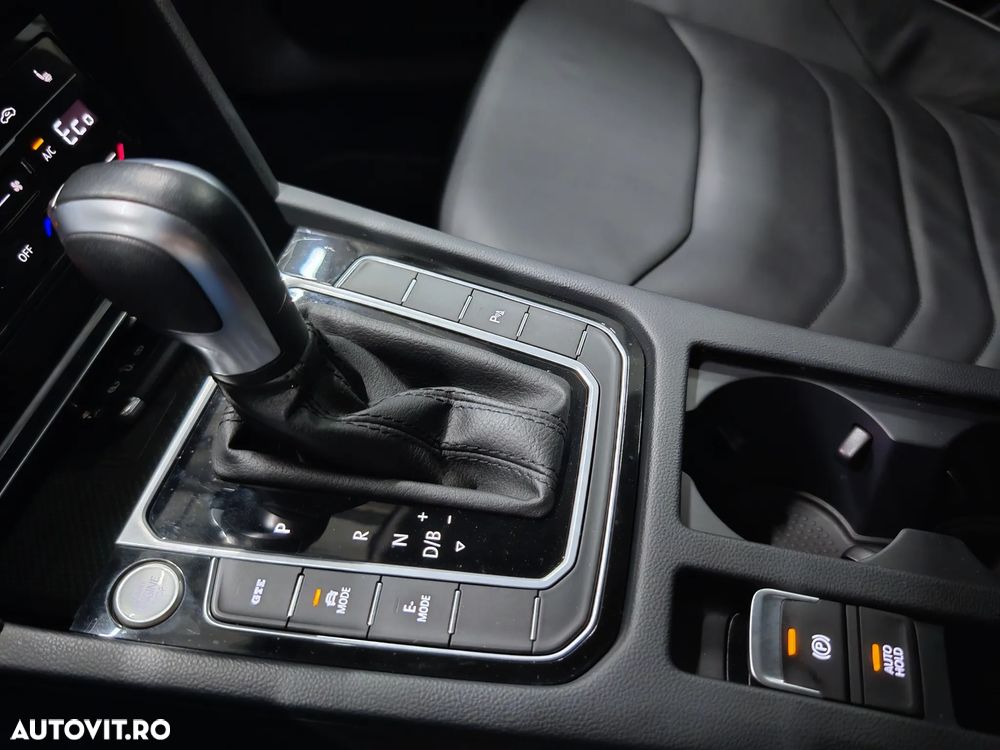 VOLKSWAGEN Arteon 2022 — imagine 21