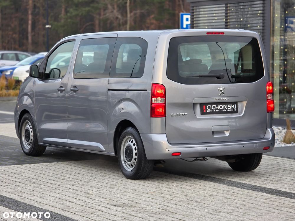 Peugeot Expert - 8