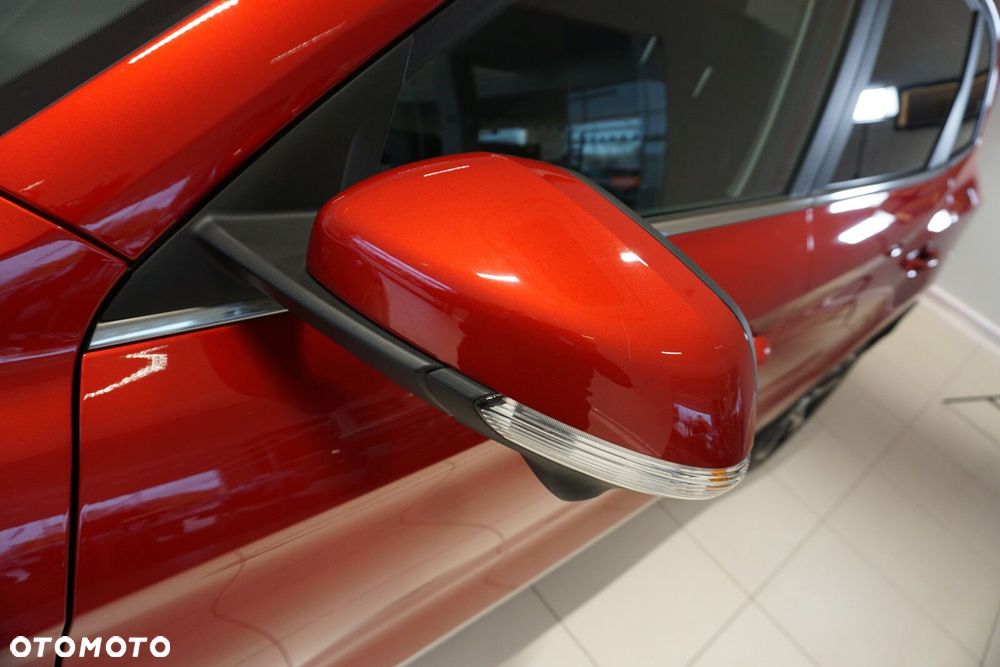MG ZS - 8