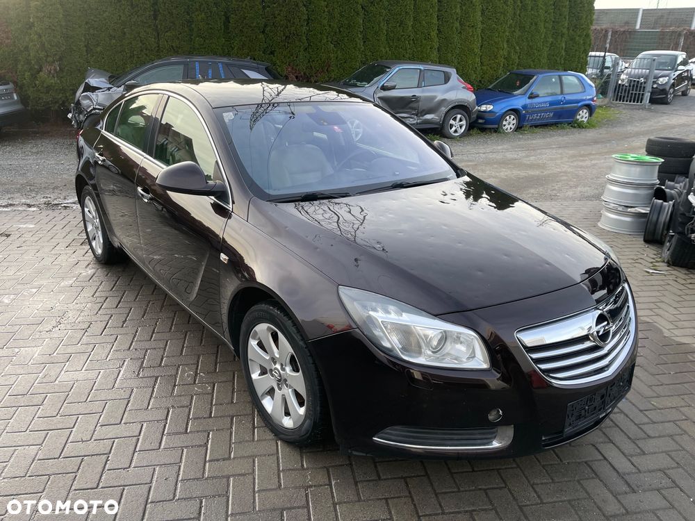 Opel Insignia 2.0 CDTI Design Edition - 2
