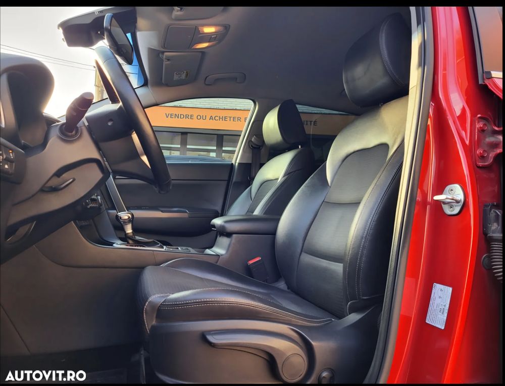 Kia Sportage 1.6 DSL MHEV 7DCT HP 4x2 Business Line - 16