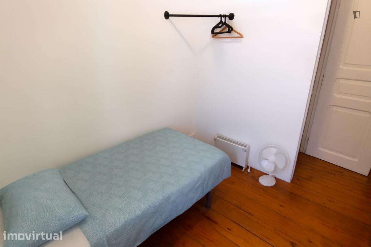 Quarto - localizado em Picoas Lisbon - Grande imagem: 2/9