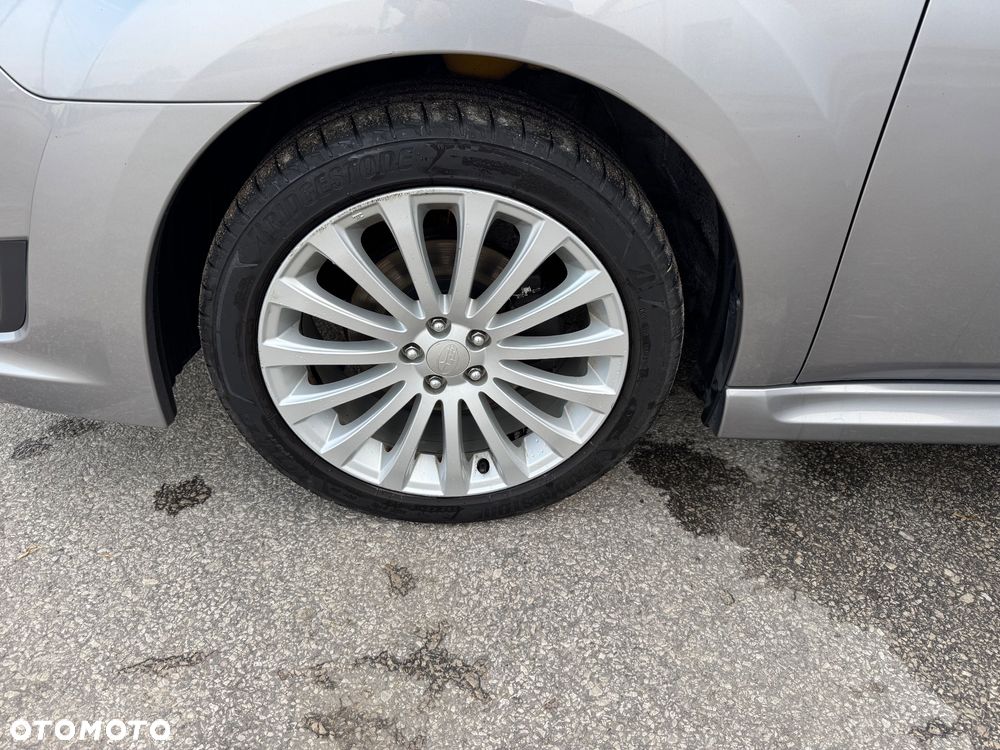 Subaru Legacy 2.5i Lineartronic Sport - 28