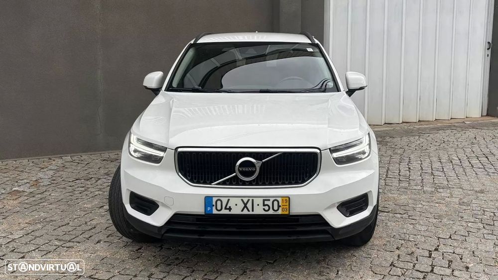Volvo XC 40 1.5 T3 Tech Edition - 2